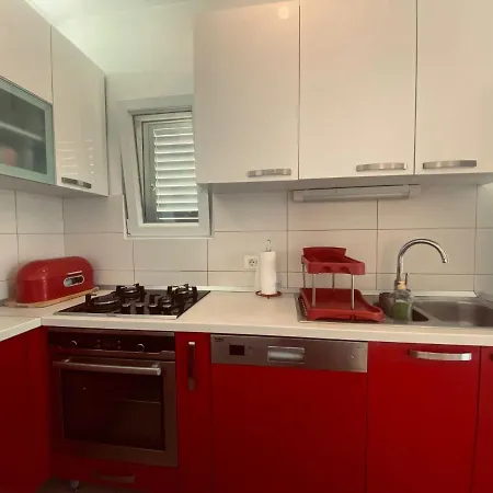 Modesty - Comfortable Apartamento Nečujam